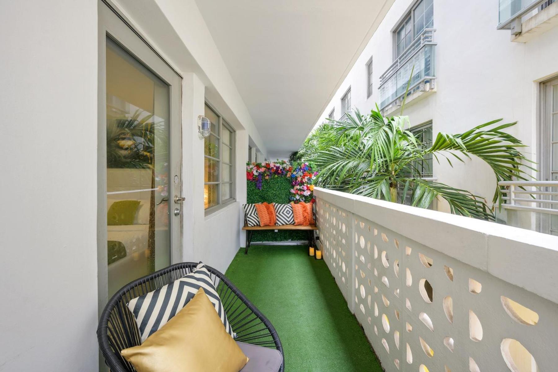 Ocean Drive Apartments With Rooftop Pool, South Beach, Miami Miami Beach Bagian luar foto